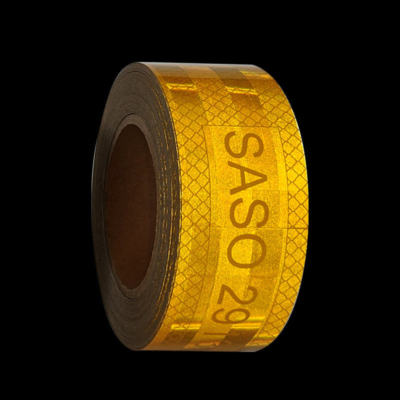 Arabische markt van Saoedi-Arabië Custom Pet Metalisatie 50mm Opvallend Hi Vis Geel Saso 2913 Reflectieve tape voor voertuigen Trucks Veiligheid