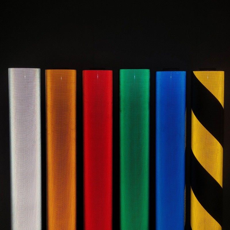 Hoge intensiteit zelfklevend wegteken reflecterend plaatje vinylfilm voor nachtelijke buitenveiligheid