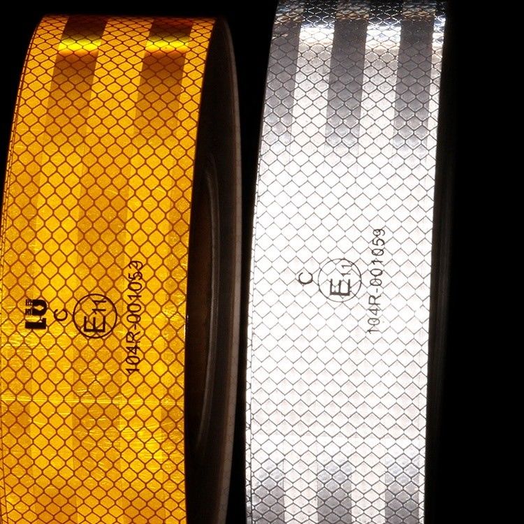 High Visibility Micro Prismatic Reflective Conspicuity Tape ECE 104r Voor de veiligheid van vrachtwagens