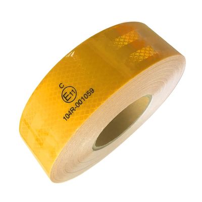 Goede prijs Hoge helderheid PET ECE-reflecterende tape voor automobiel online