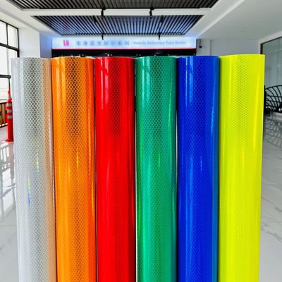 Goede prijs ASTM zelfklevend micro-prismatisch diamantkwaliteit retroreflecterend reflecterend vinyl online