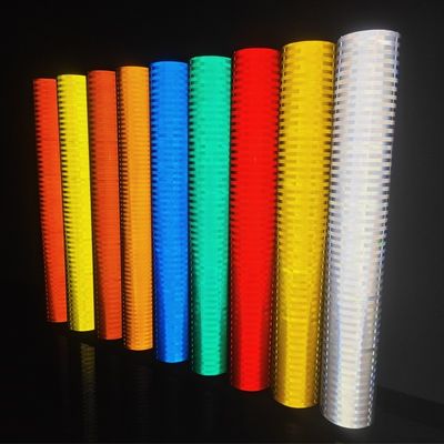Goede prijs Hoge intensiteit reflecterend EGP-prismatisch vinyl voor tijdelijke verkeersborden online