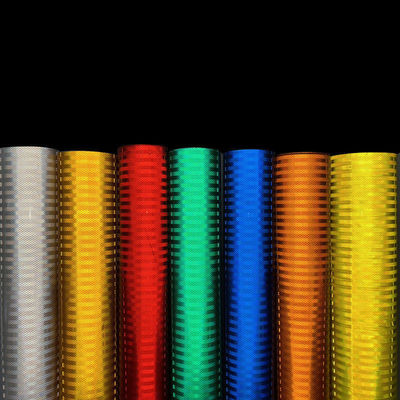 Goede prijs PET-materiaal Reflectieve film Prismatische reflectieve plaat voor veiligheidssignalen online