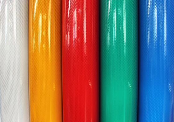 Goede prijs Verbeterde Zichtbaarheid Hoge Intensiteit Reflecterende Folie voor Kritieke Bewegwijzering online